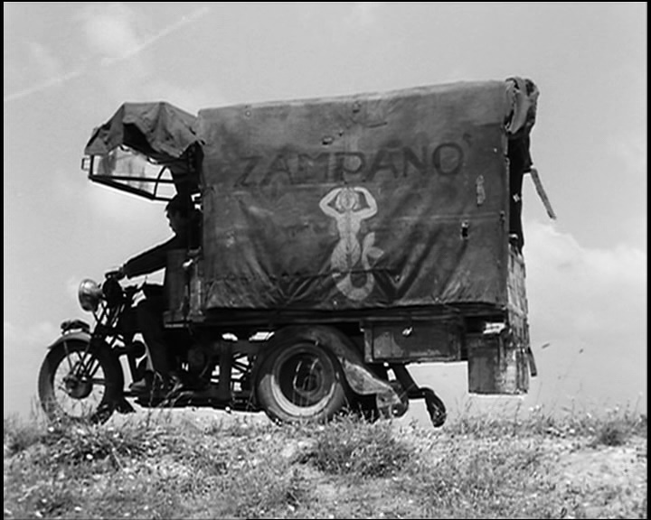 la strada zampano la moto