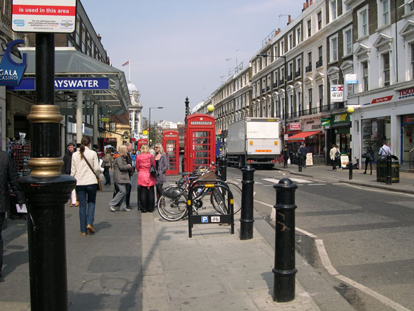 Londres 001.station de Bbayswater